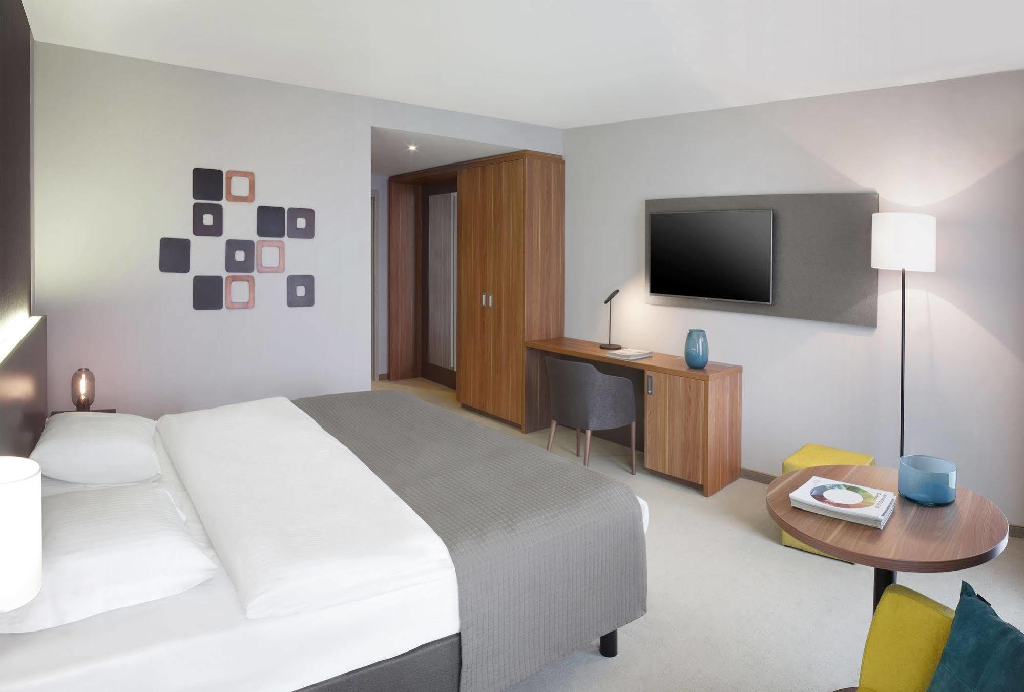 Hotel Drie Eiken Edegem Esterno foto